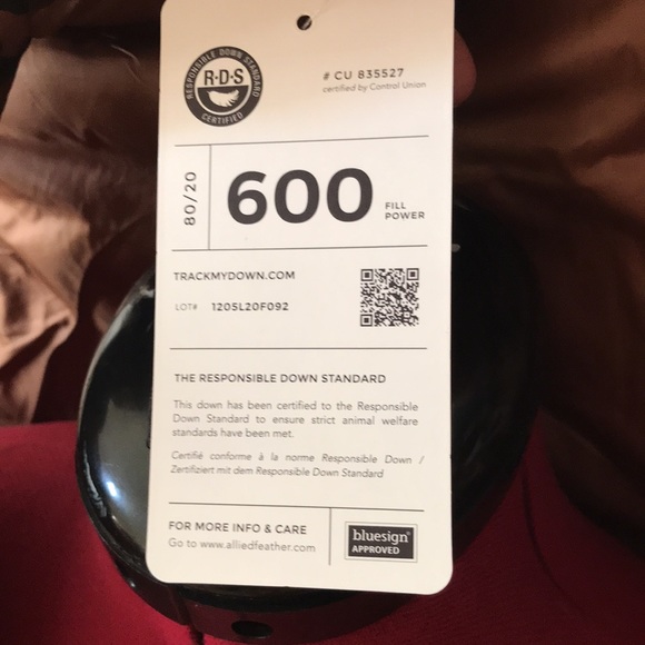 Lands End down vest MP size NWT - Picture 6 of 6